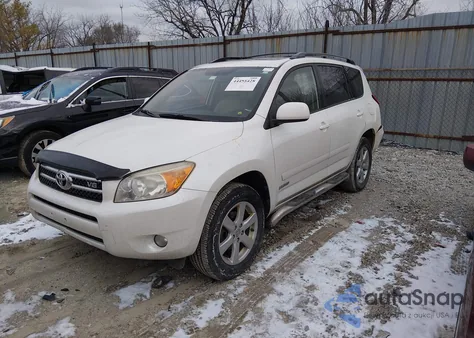 2007 Toyota Rav4 Limited V6 из США, поврежденный, VIN JTMBK31V575013919
